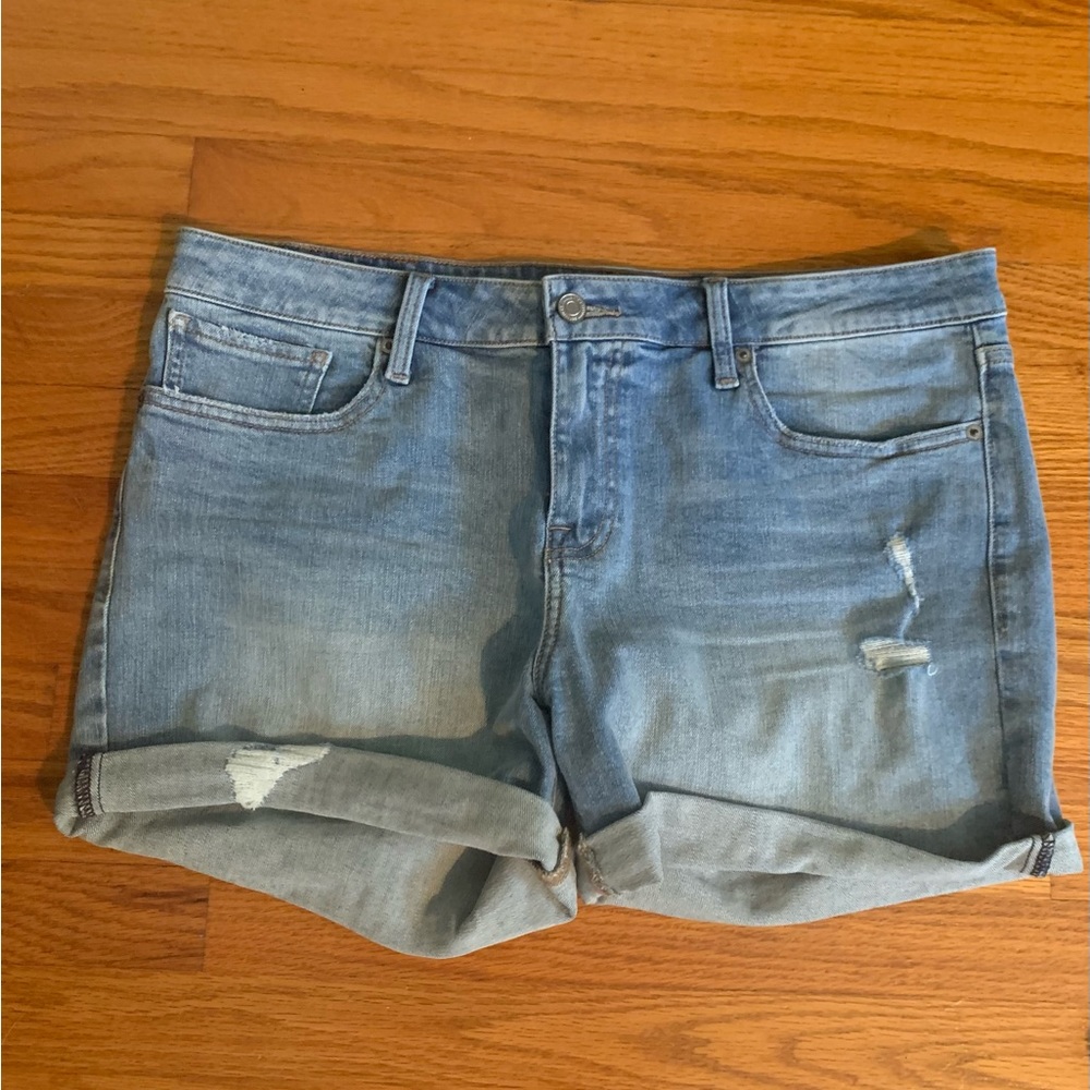Light wash, slightly distressed Lucky Brand shorts.